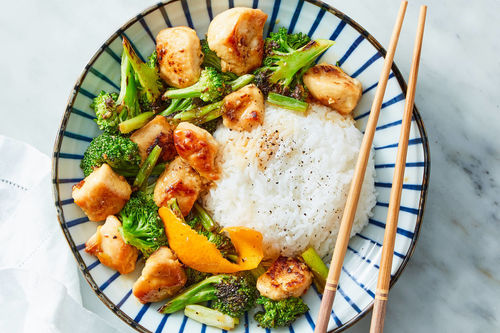 Orange Daring Plant-Based Chicken Stir-Fry