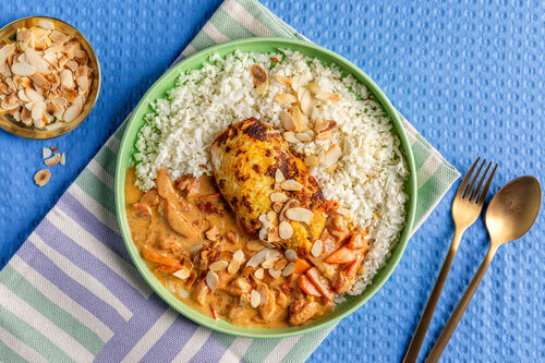 Hähnchen in indischer Curry-Joghurt-Sauce