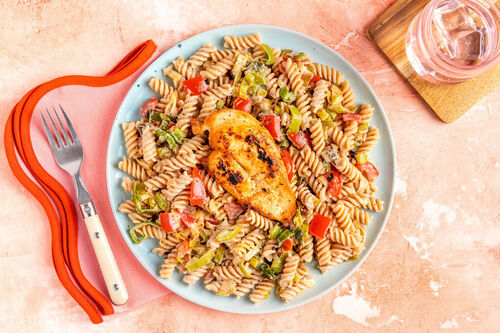 Volkoren fusilli met gebraden kipfilet