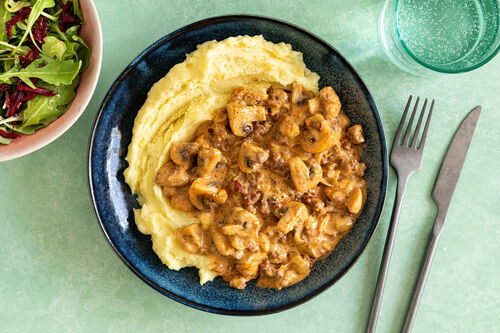 Bio-Rindswurst Stroganoff-Art