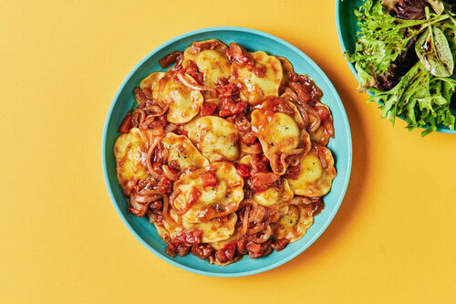Spinach Ravioli and Sweet Tomato Sauce