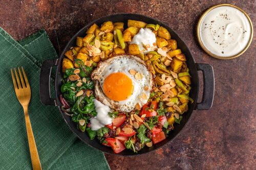 Bratkartoffeln indische Art mit Spiegelei