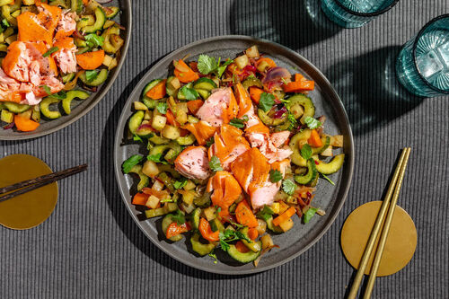 Warmgerookte zalm met Oost-Aziatische smaken