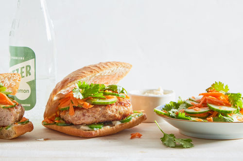 Bánh Mì Turkey Burger