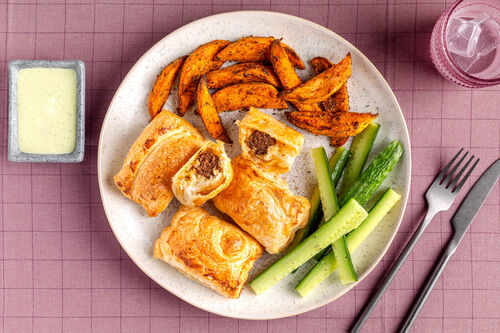 Wurst Bites mit Süßkartoffelspalten