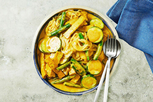 Top-Rated Yellow Tofu Noodle Curry