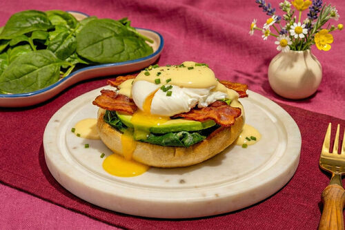 Eggs benedict met spek