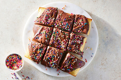 Classic Vanilla Snacking Cake