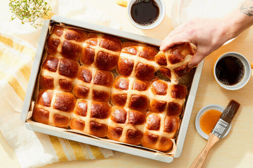 Chef Series! Overnight Hot Cross Buns
