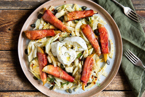 Burrata und Birne in Serrano