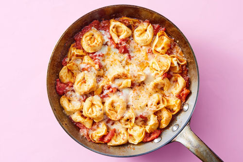 One-Pot Pepperoni Pizza Tortelloni