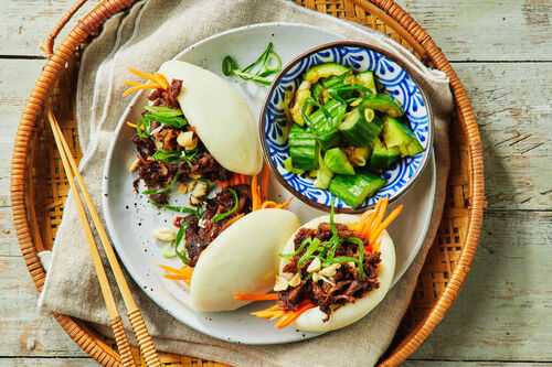 Sticky Pulled Mushroom 'Meat' Bao Buns