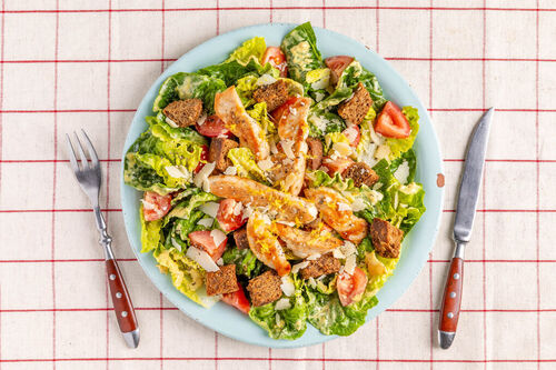 Hähnchensalat Caesar-Style