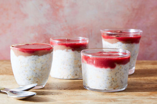 Coconut Chia Pudding Parfait