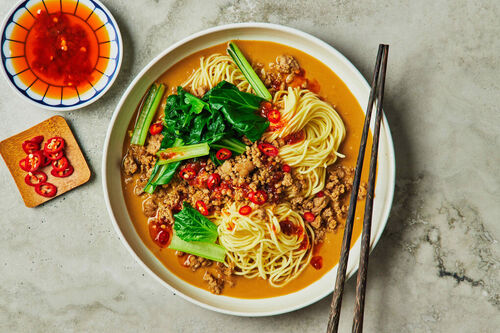 Easy Spicy Pork Mince Dan Dan Noodles