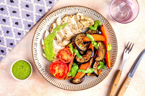 Bio-kipfilet met ovengroente