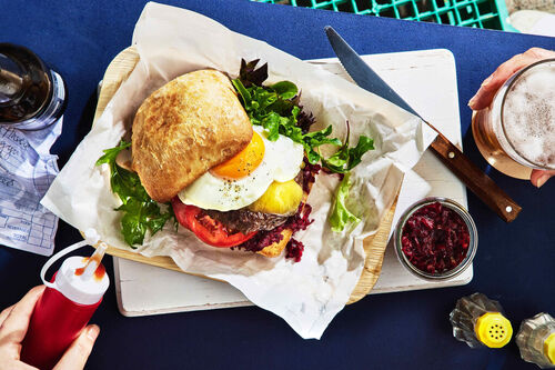 Aussie-Style Wagyu Beef Burgers