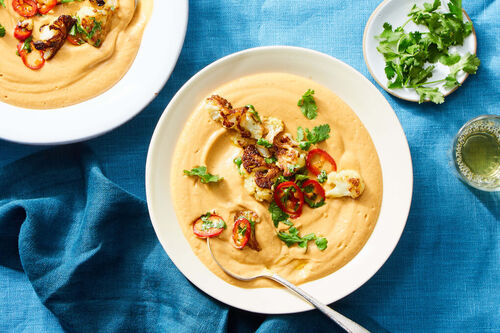Thai Curry Cauliflower Soup