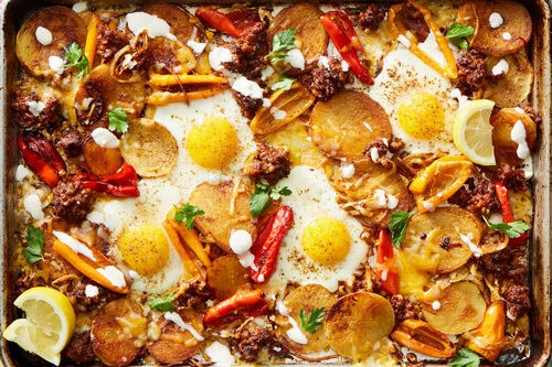 Spanish Sheet Pan Breakfast Hash