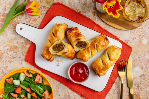 Niederländische Sausage Rolls vom Rind