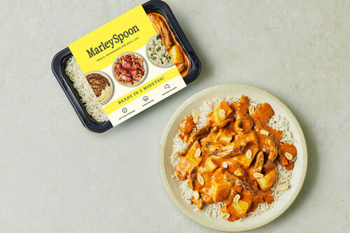 Beef Massaman with Steamed Rice