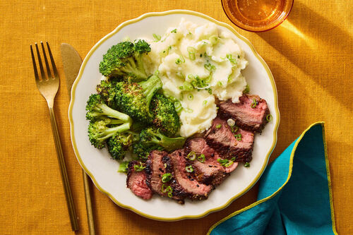 Everything Bagel Steak & Mashed Potatoes