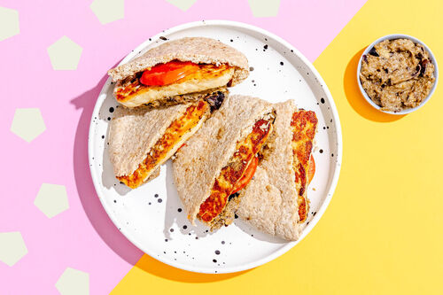 Pitataschen mit Za’atar-Grillkäse