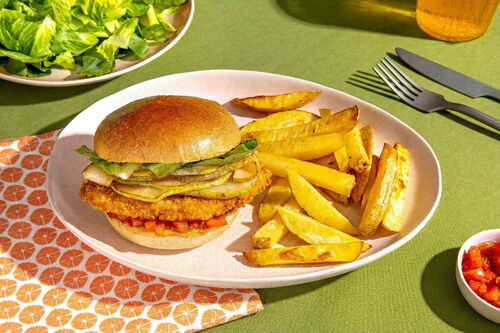 Vegan kipburger met peer