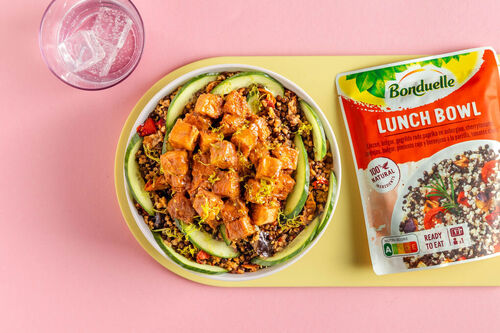 Tofu in romige pindasaus