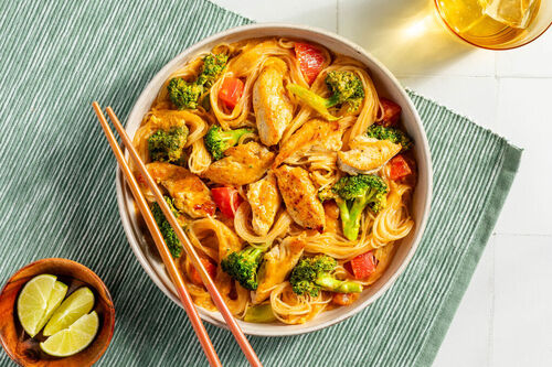 Scharfes Curry mit Glasnudeln & Bio-Huhn