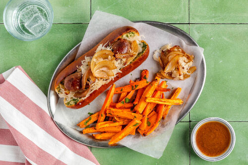 Hotdog met biologische rundersaucijs