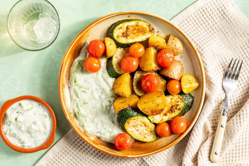 Buntes Ofengemüse griechische Art