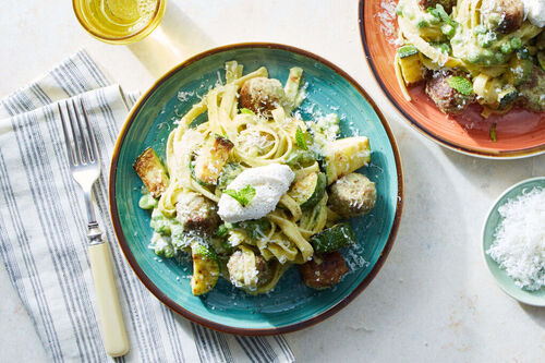 Creamy Pesto & Meatball Pasta