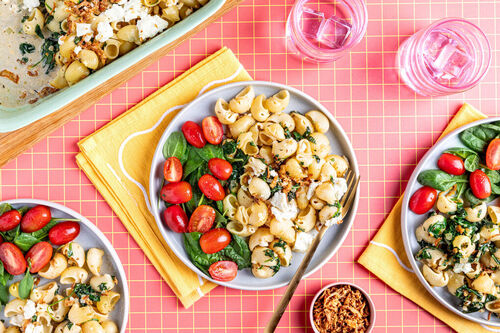 Pasta-Auflauf mit Feta und Spinat