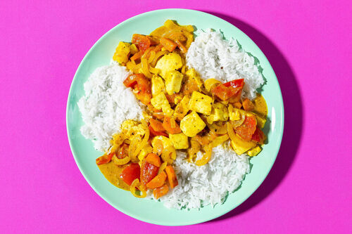 Curry madras met Griekse grillkaas