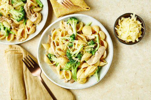 Comforting Cheesy Chicken Pasta