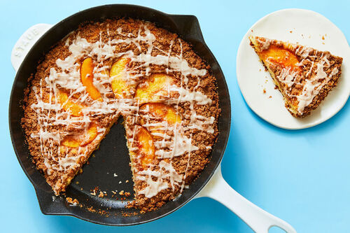 Skillet Peach Crumb Cake