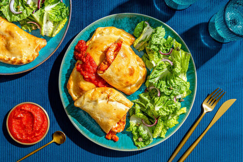 Garnelen-Calzone mit Pesto und Paprika