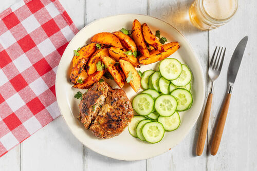 Bifteki van rundergehakt met feta