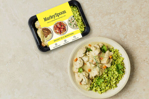 Keto-Friendly Green Chicken Curry