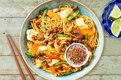 Spicy Plant-Based Mince Noodles