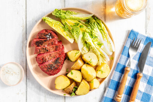 Vegetarischer Steak-Teller klassische Art