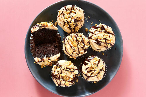 Perfect for Father's Day! Chocolate Cupcakes