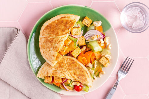 Bazlama-Sandwich mit Tandoori-Tofu