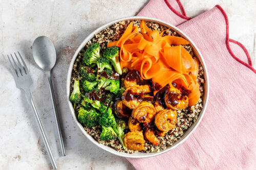 Garnelen-Quinoa-Bowl mit Brokkoli