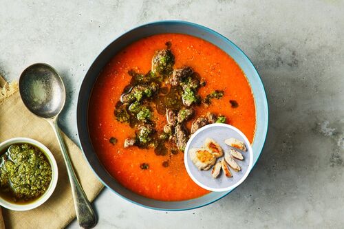 Calorie-Conscious Chicken Thigh Tomato Soup