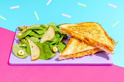Luxe tosti's met gesmoorde ui