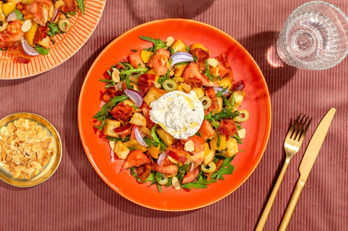 Panzanella met burrata en spek