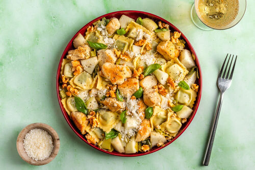 Ricotta-tortelli met kipstukjes