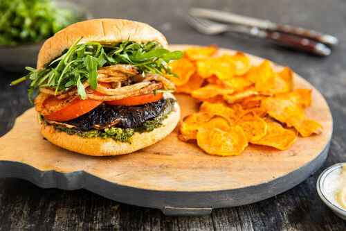 Portobelloburger mit Röstzwiebeln